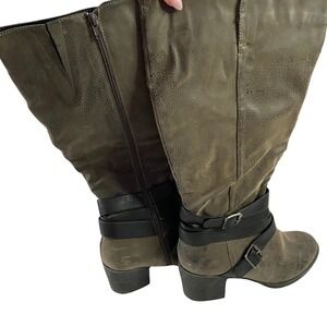 UNR8ED Tall‎ Moto Boots Womens 9 Grey Distressed Buckle Block Heel Slouchy
